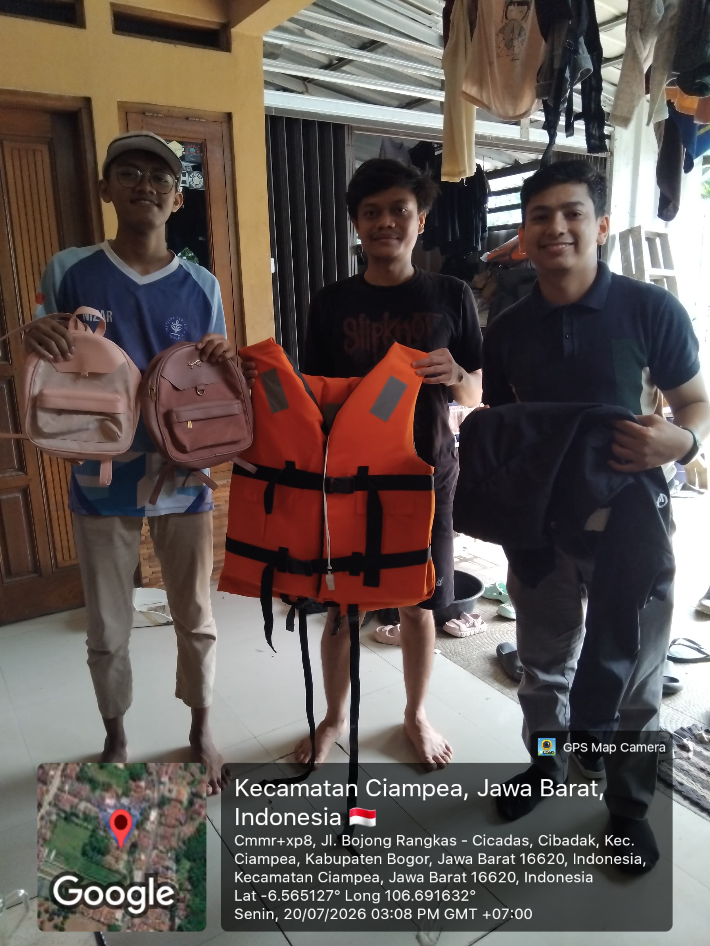 Pendataan Lapangan Warga